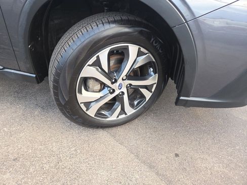 Used 2020 Subaru Outback Limited image 9