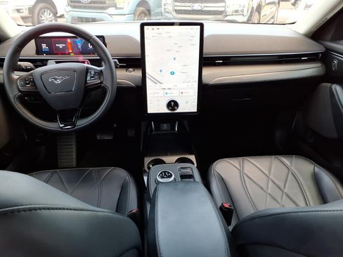 Certified 2024 Ford Mustang Mach-E Select AWD/4WD image 18