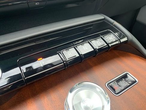 New 2026 Lincoln Navigator L Black Label AWD/4WD image 32