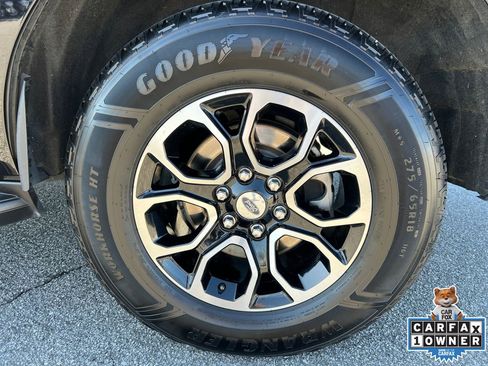 Used 2024 Ford Expedition XLT image 23