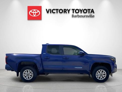 New 2025 Toyota Tacoma SR5 image 4
