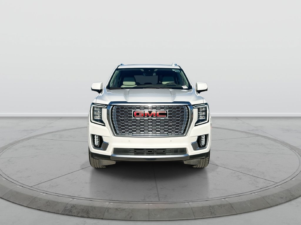 Used 2024 GMC Yukon XL Denali w/ Max Trailering Package AWD/4WD image 3