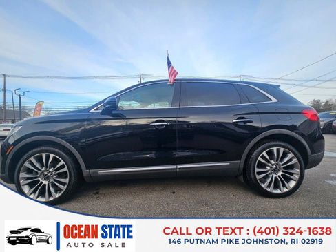 Used 2016 Lincoln MKX Reserve w/ Luxury Package image 2