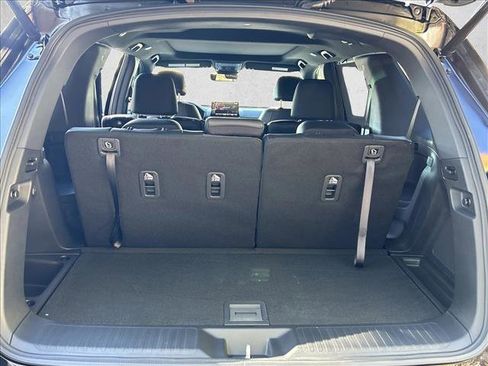 New 2025 Honda Pilot TrailSport image 11