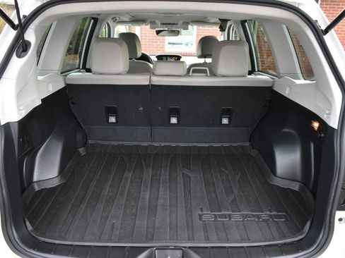 Used 2018 Subaru Forester 2.5i Limited image 10