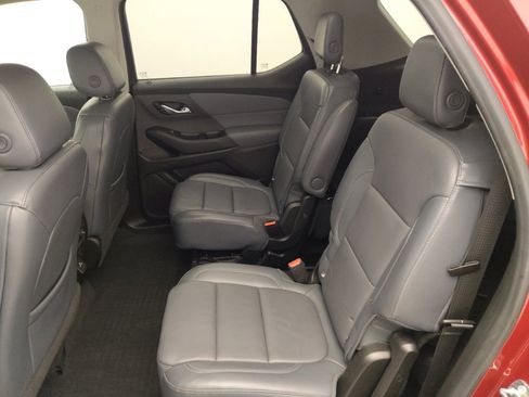 Used 2018 Chevrolet Traverse LT w/ LPO, Floor Liner Package image 18