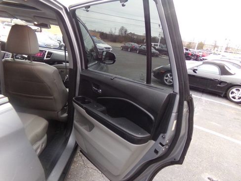 Used 2016 Honda Pilot Elite image 32