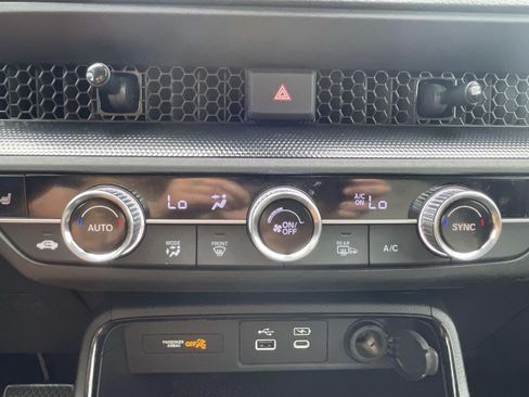 Used 2024 Honda CR-V EX image 27