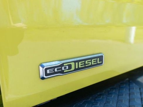 Used 2023 Jeep Gladiator Overland w/ Popular Equipment Package AWD/4WD image 10