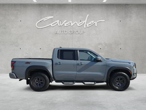 Used 2025 Nissan Frontier PRO-4X AWD/4WD image 17