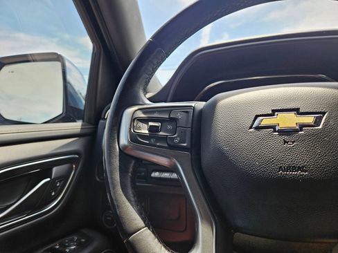 Used 2022 Chevrolet Tahoe Premier AWD/4WD image 12