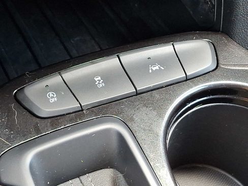 Used 2023 Chevrolet TrailBlazer LT w/ Convenience Package FWD image 24