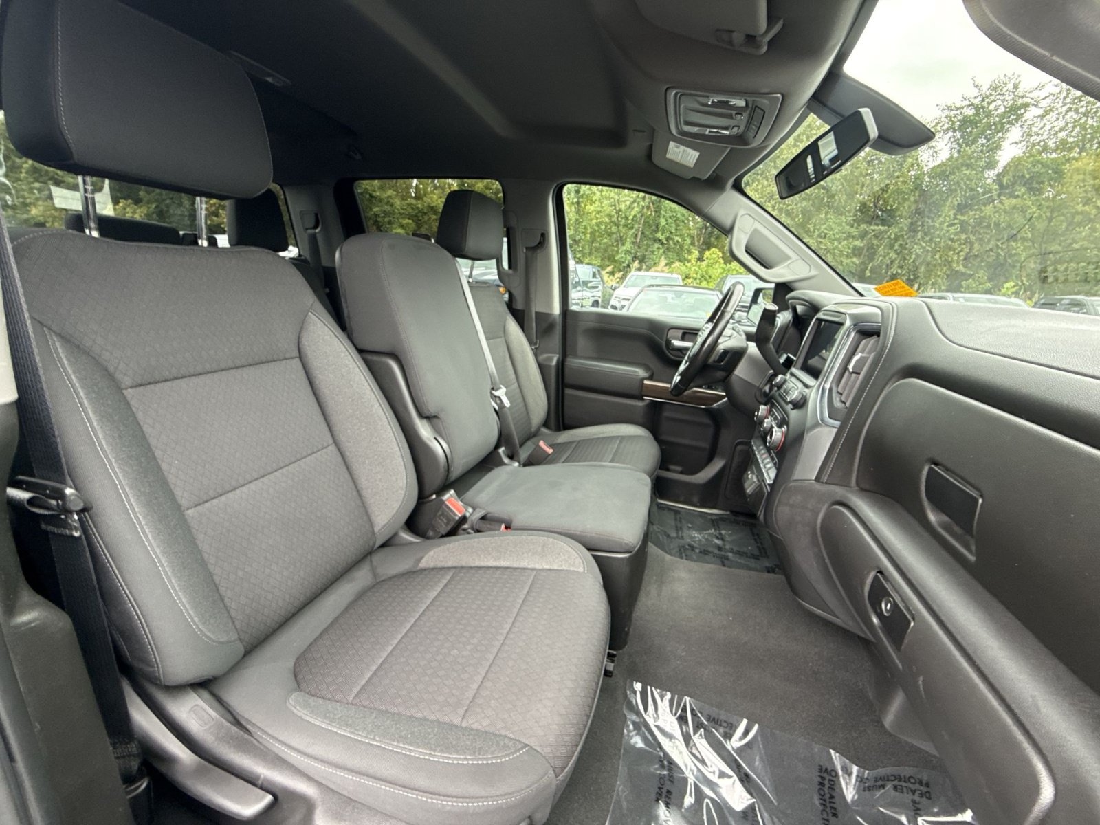 Used 2020 Chevrolet Silverado 1500 LT w/ All-Star Edition AWD/4WD image 27