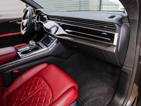 Used 2023 Audi SQ8 Prestige image 27