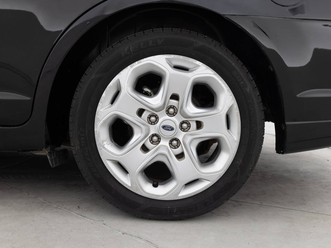 Used 2010 Ford Fusion SE FWD image 20