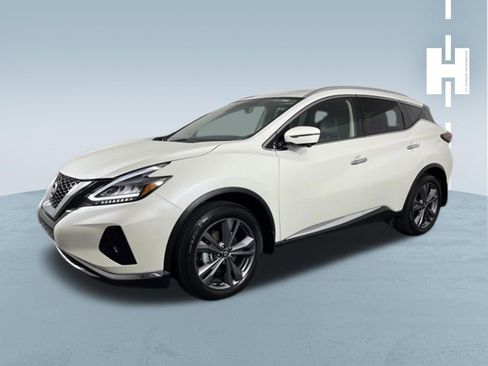 Used 2024 Nissan Murano Platinum w/ Cargo Package image 3