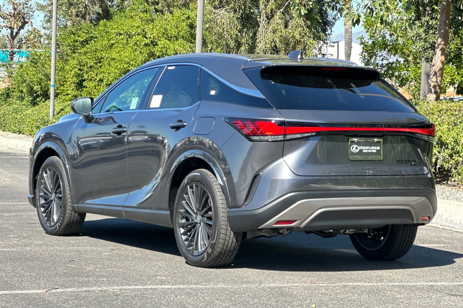 New 2026 Lexus RX 350h w/ Convenience Package AWD/4WD image 3