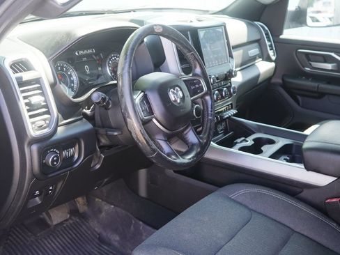 Used 2019 RAM 1500 Big Horn AWD/4WD image 12