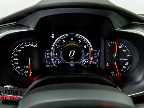 Used 2015 Chevrolet Corvette Z06 w/ 3LZ Preferred Equipment Group RWD image 81