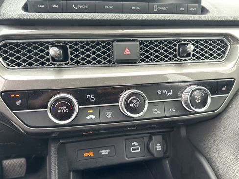 Used 2024 Acura Integra image 8