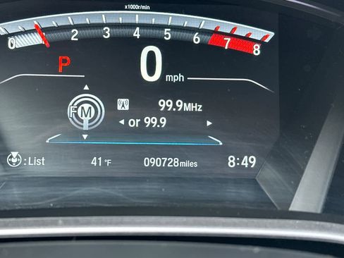 Used 2017 Honda CR-V Touring image 29