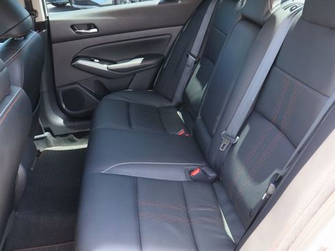 Used 2023 Nissan Altima 2.5 SR w/ SR Premium Package FWD image 24