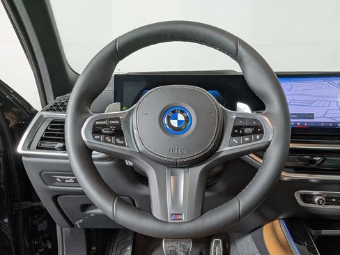 New 2026 BMW X5 xDrive50e image 23