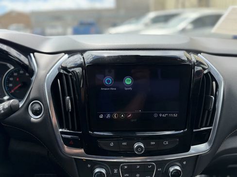 Used 2020 Chevrolet Traverse Premier w/ Redline Edition AWD/4WD image 36