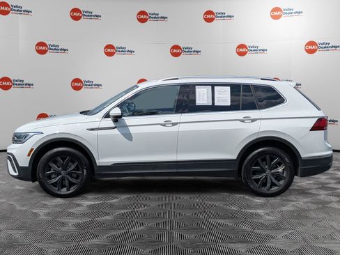 Used 2024 Volkswagen Tiguan SE AWD/4WD image 24