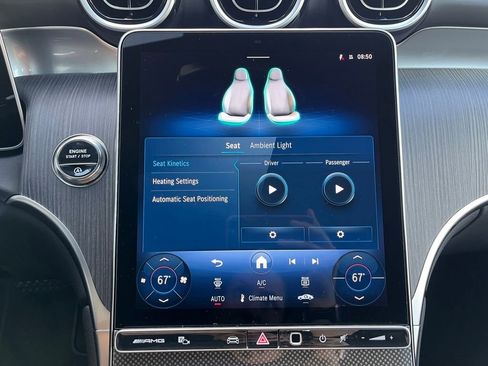 Used 2025 Mercedes-Benz GLC 43 AMG 4MATIC image 33