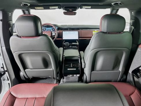 New 2026 Land Rover Range Rover Sport Dynamic SE AWD/4WD image 23
