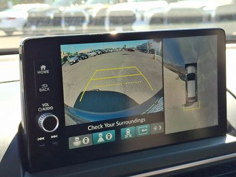Used 2023 Honda Pilot Elite image 19