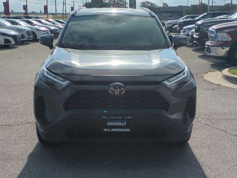 Used 2024 Toyota RAV4 XLE FWD image 3
