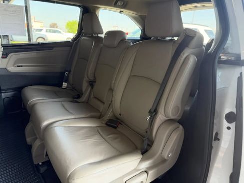 Used 2023 Honda Odyssey Touring image 15