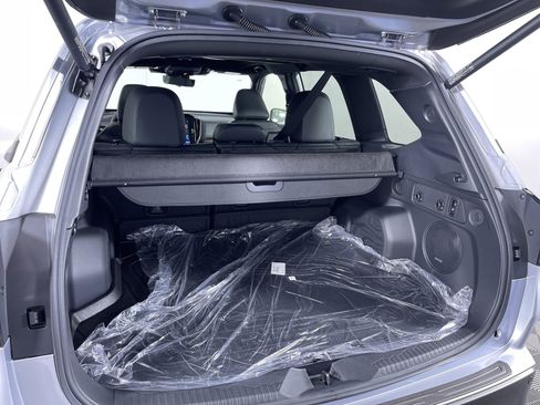 Certified 2025 Subaru Forester Touring w/ Popular Package - Touring image 23