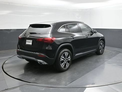 New 2025 Mercedes-Benz GLA 250 4MATIC image 8