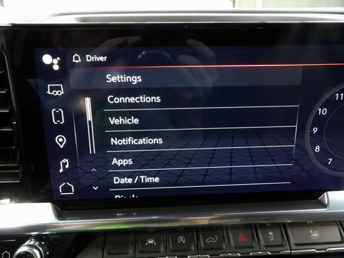 Used 2025 GMC Sierra 1500 Elevation image 20