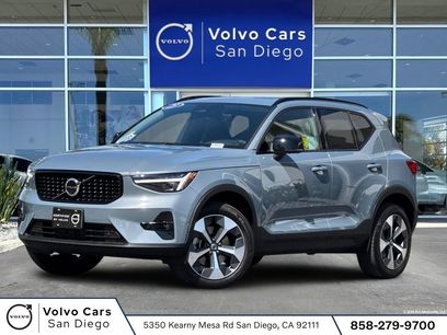 Certified 2023 Volvo XC40 B5 Ultimate