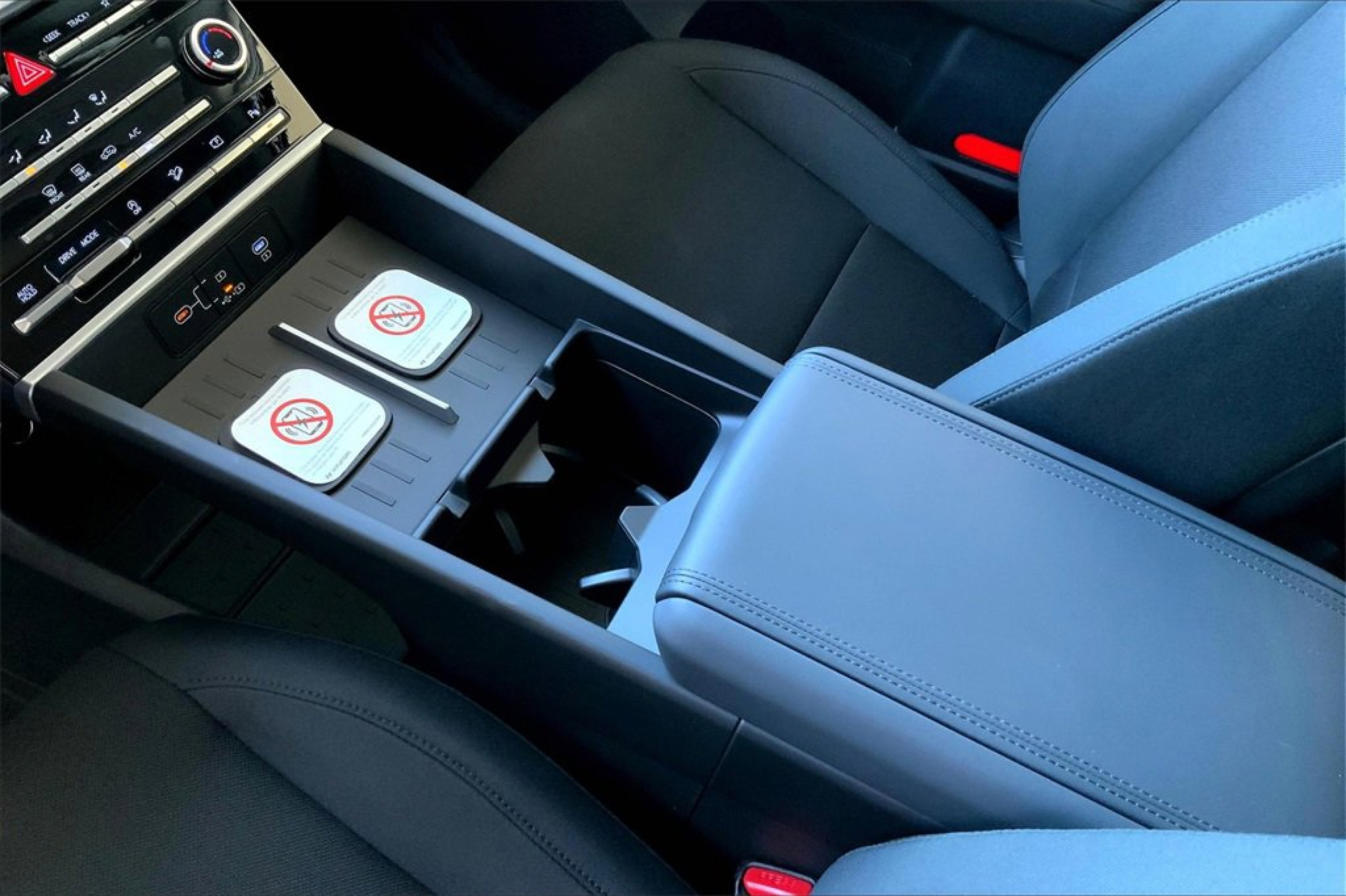 Certified 2026 Hyundai Santa Fe SE FWD image 9