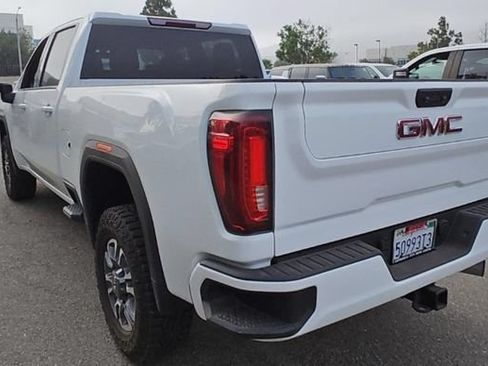 Used 2023 GMC Sierra 2500 AT4 AWD/4WD image 12