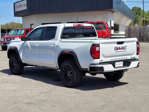 New 2026 GMC Canyon Elevation w/ Convenience Package image 6