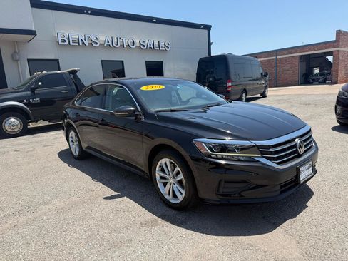 Used 2020 Volkswagen Passat 2.0T SE w/ Sunroof Package FWD image 4