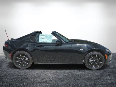 New 2025 MAZDA MX-5 Miata RF Grand Touring image 2