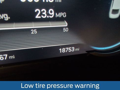 Used 2022 Genesis G70 2.0T w/ Prestige Package image 29