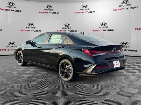 New 2026 Hyundai Elantra Sport FWD image 5