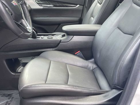 Used 2023 Cadillac XT6 Premium Luxury FWD image 10