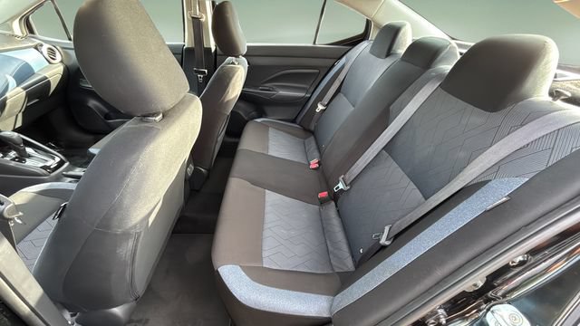 Used 2025 Nissan Versa SV FWD image 19