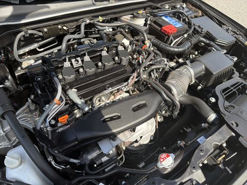 Used 2024 Honda Civic Touring image 21