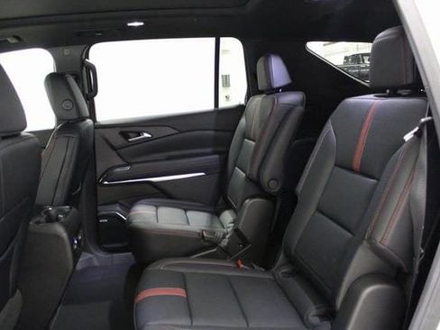 New 2026 Chevrolet Traverse RS image 20