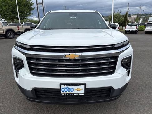 New 2026 Chevrolet Traverse LT FWD image 8